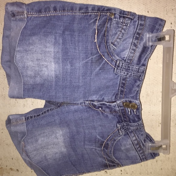 Shorts - Picture 2 of 2